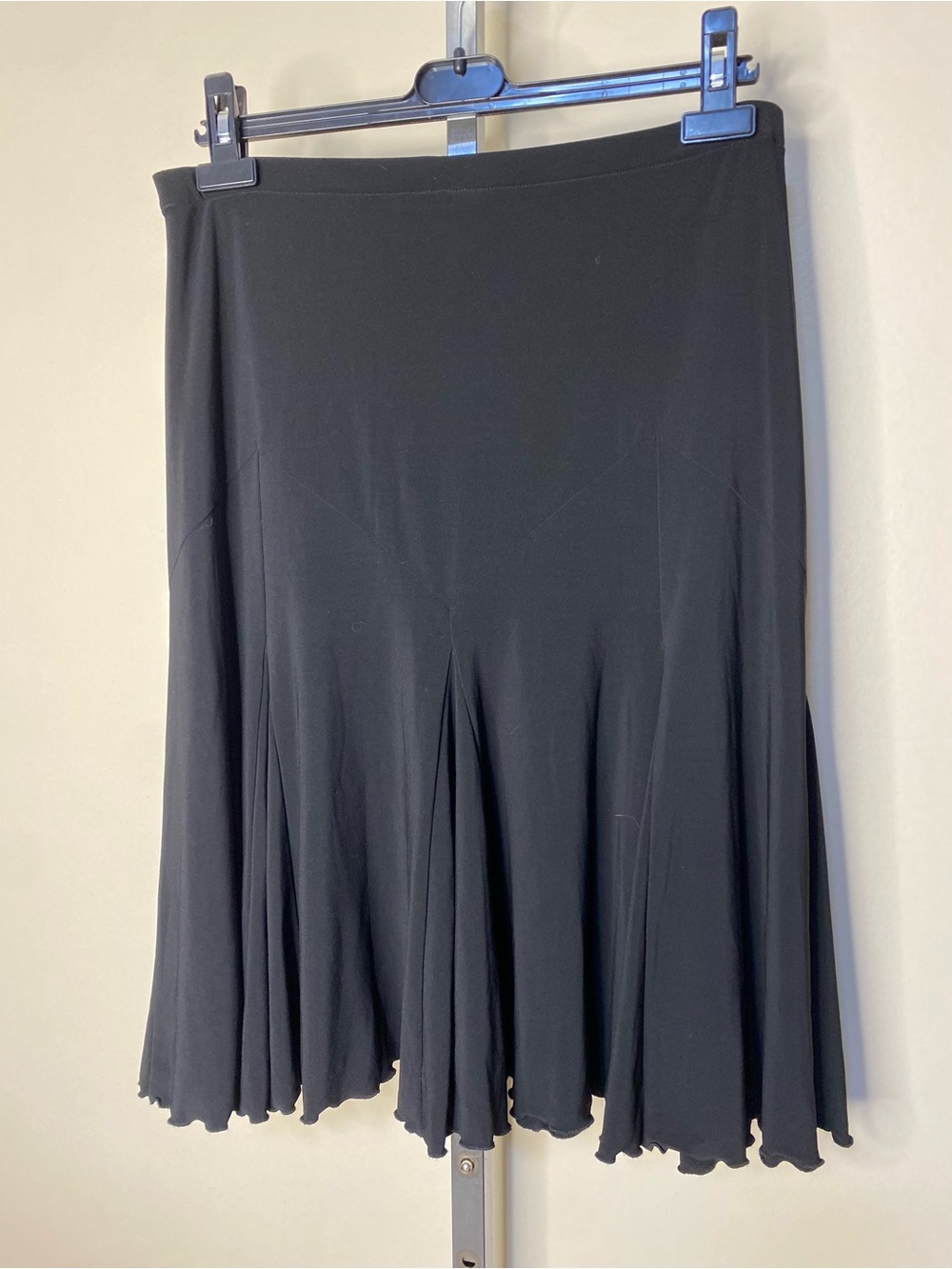 Joseph Ribkoff Black Godet Flare Skirt Size 12 Made in Canada - Picture 4 of 5